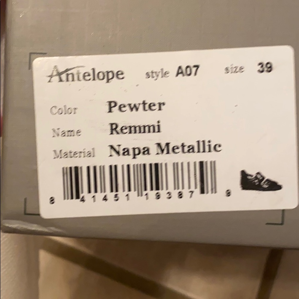 🆕NWT Antelope Metallic Sandals🆕 - Picture 9 of 13